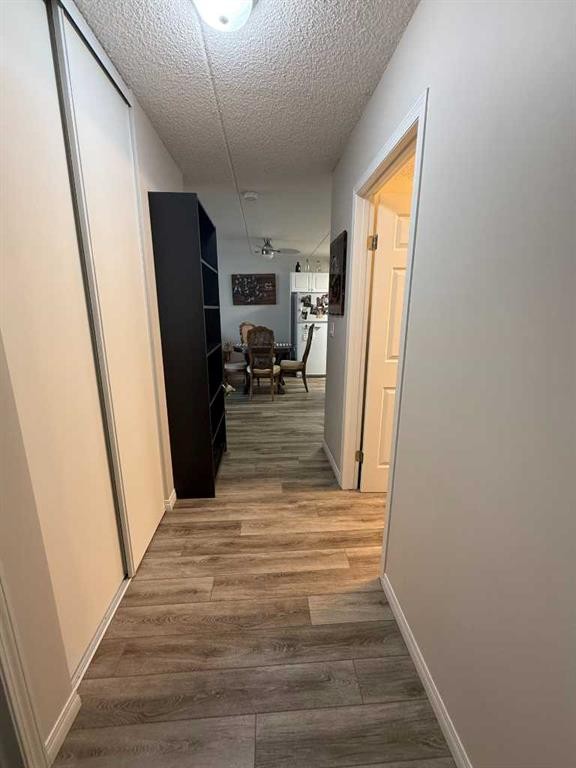 301-4514 54 Avenue, Olds, AB - Indoor Photo Showing Other Room