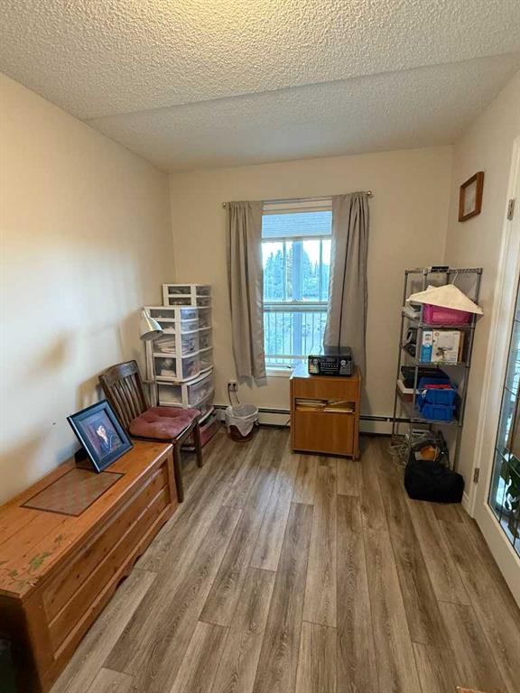 301-4514 54 Avenue, Olds, AB - Indoor