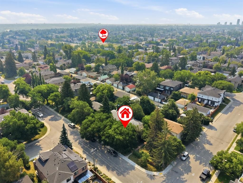 235 32 Avenue Nw, Calgary, AB - Outdoor With View