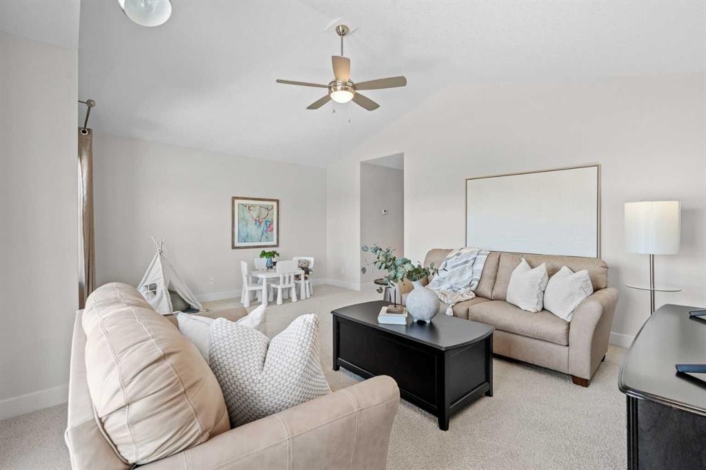 9 Aspenshire Crescent Sw, Calgary, AB