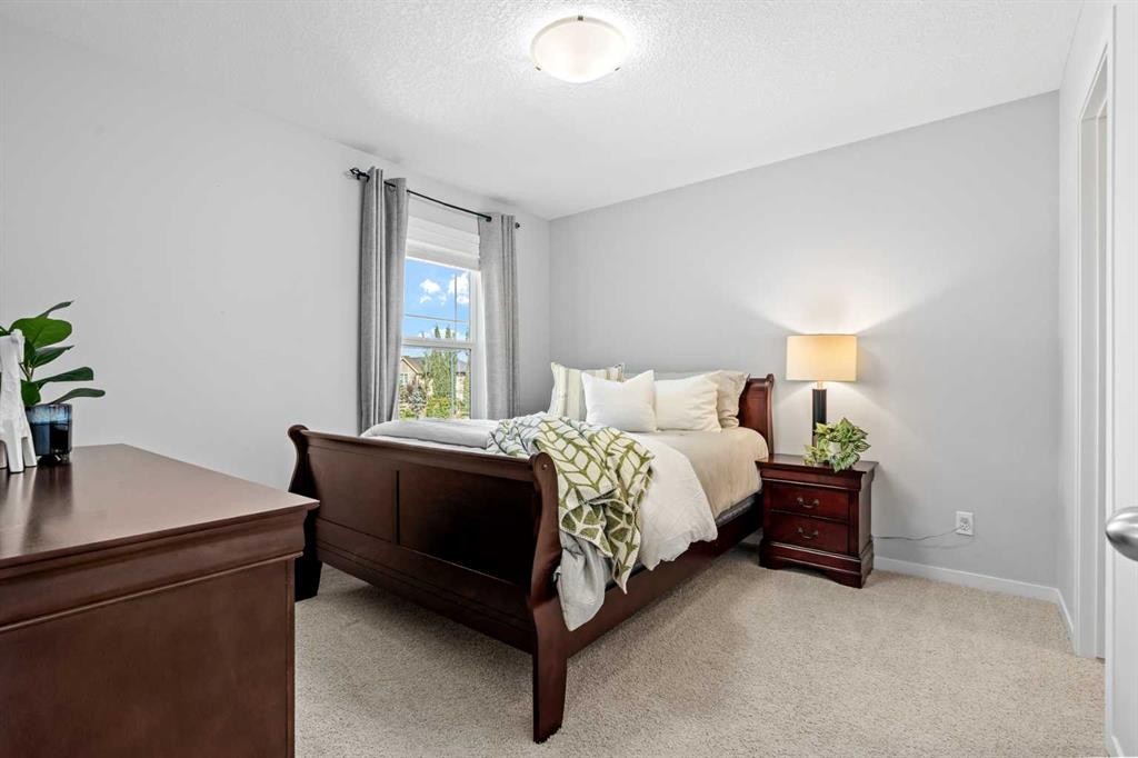 9 Aspenshire Crescent Sw, Calgary, AB