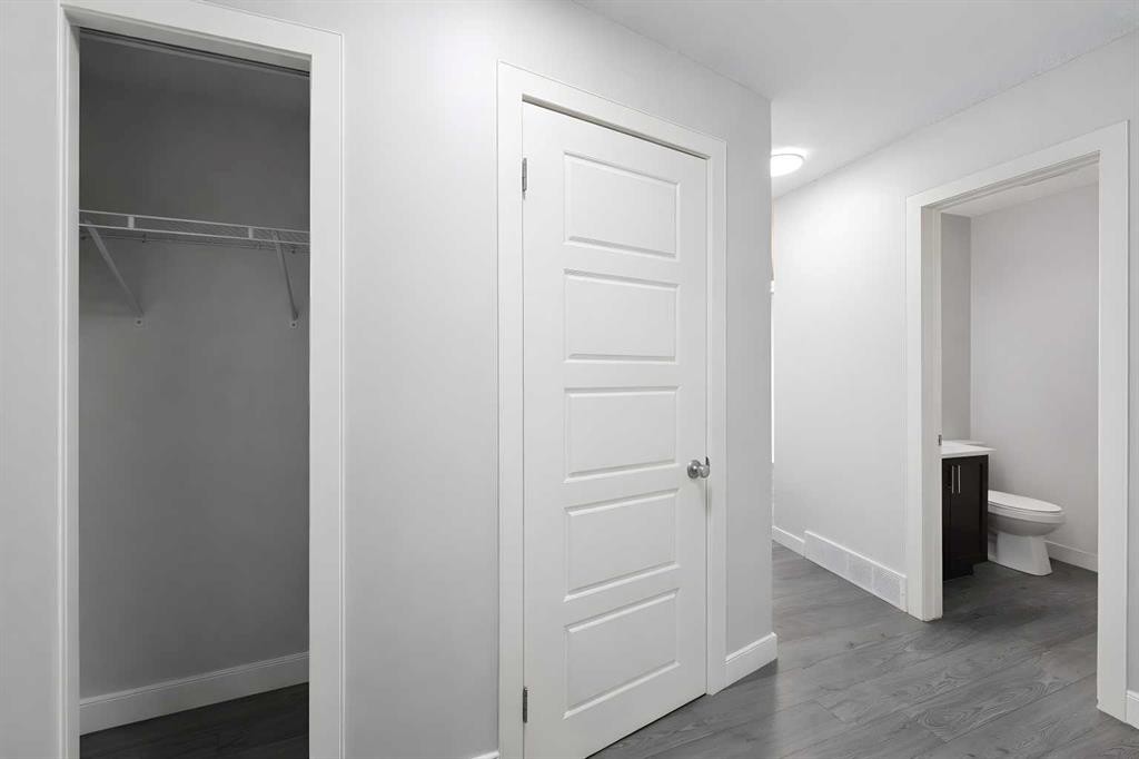 137 Pantego Lane Nw, Calgary, AB - Indoor