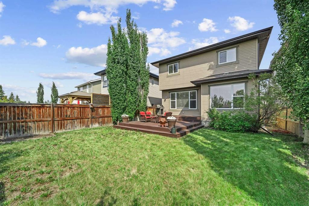 4728 Elgin Avenue Se, Calgary, AB - Outdoor With Deck Patio Veranda