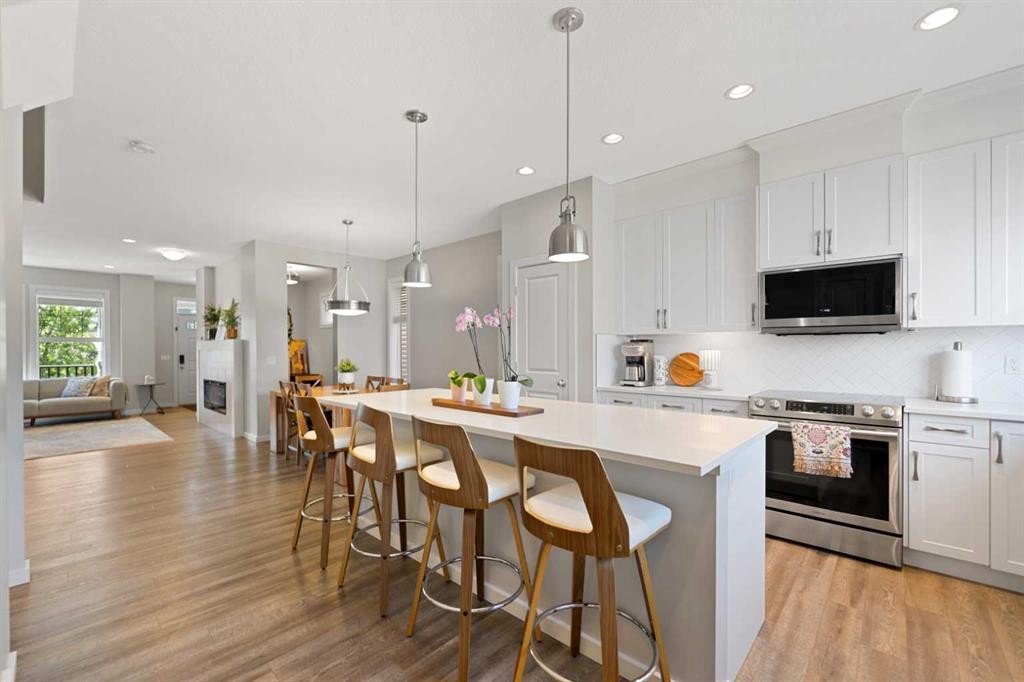 79 Legacy Glen Row Se, Calgary, AB - Indoor Photo Showing Kitchen With Upgraded Kitchen