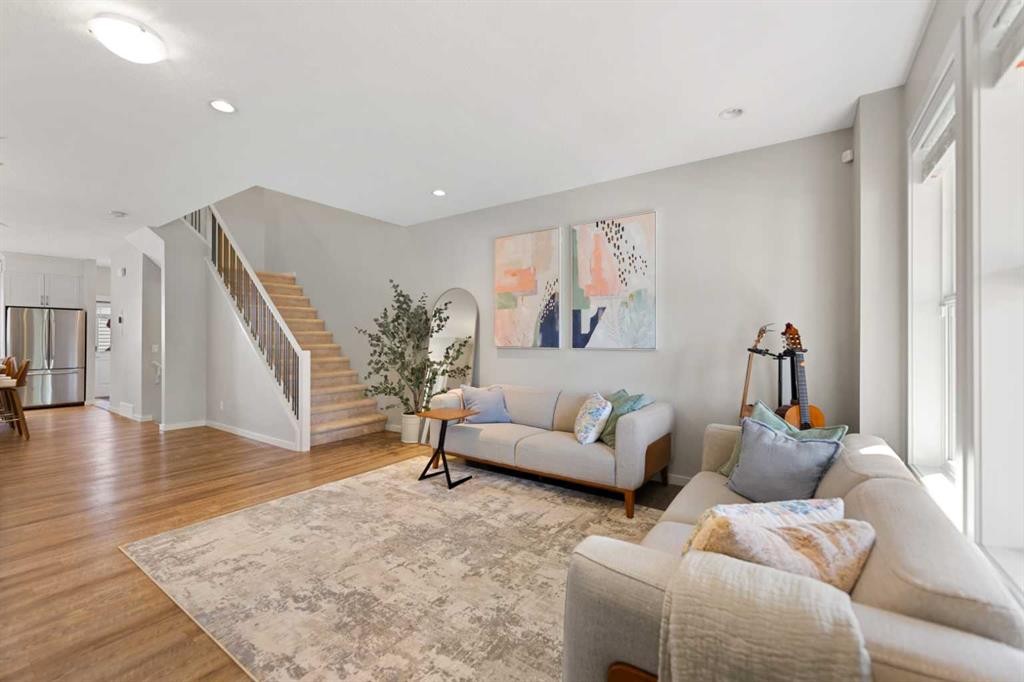 79 Legacy Glen Row Se, Calgary, AB - Indoor Photo Showing Living Room