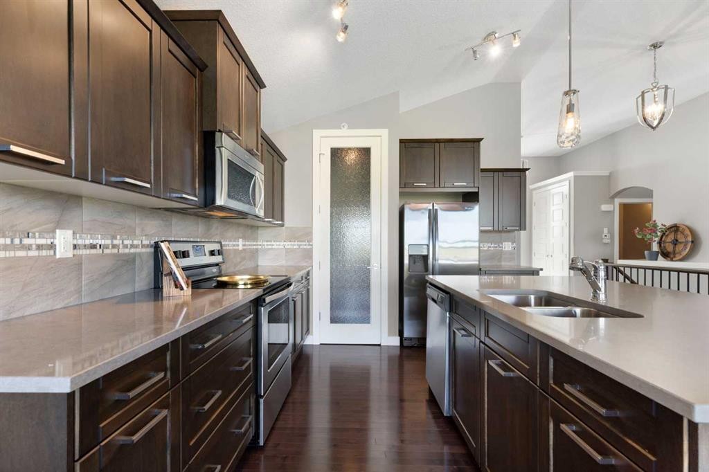 78 Muirfield Boulevard, Lyalta, AB