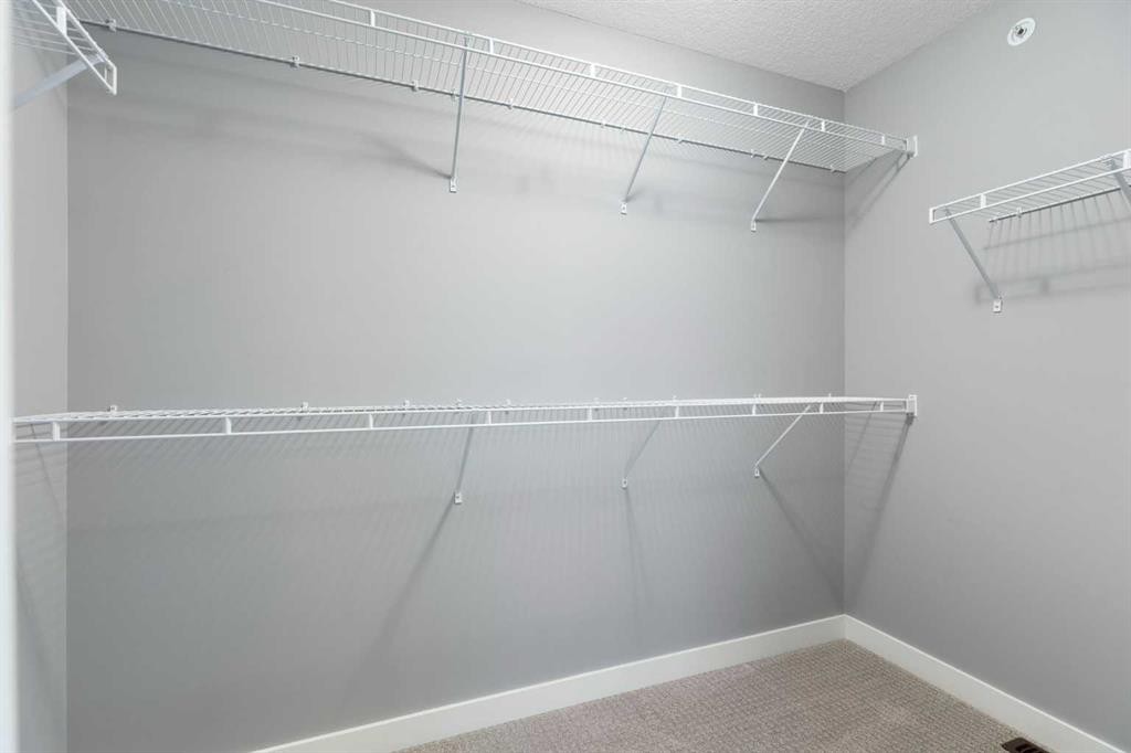 78 Muirfield Boulevard, Lyalta, AB