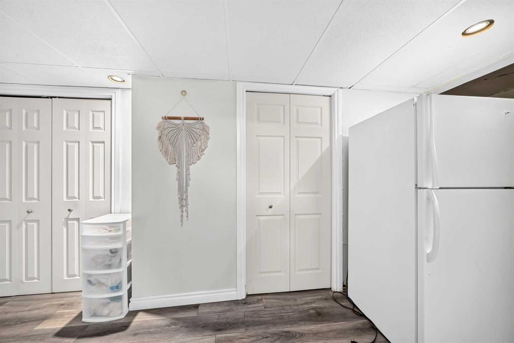33-175 Manora Place, Calgary, AB - Indoor Photo Showing Other Room