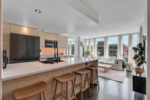 305-188 15 Avenue SW Calgary, AB T2R 1S4