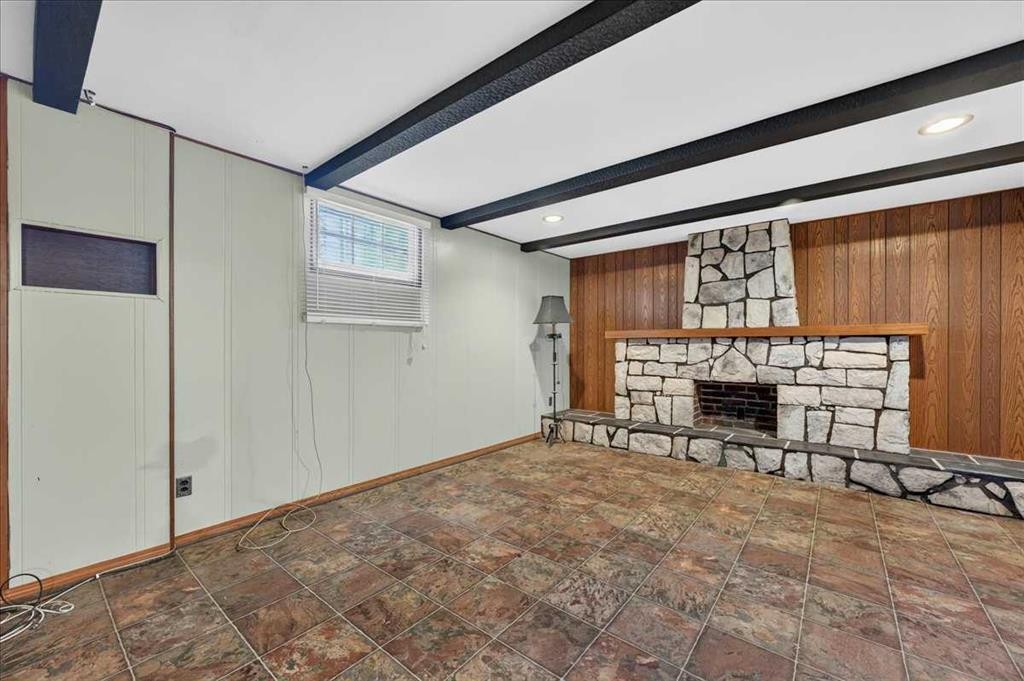 1739 19 Avenue Nw, Calgary, AB - Indoor Photo Showing Other Room With Fireplace