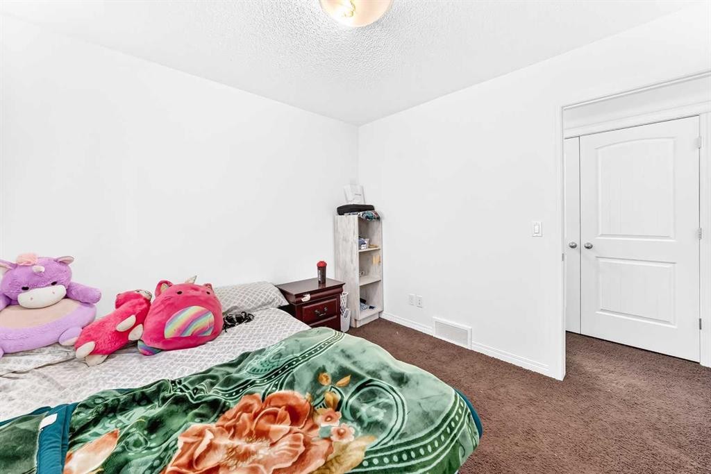 55 Skyview Ranch Lane Ne, Calgary, AB - Indoor Photo Showing Bedroom