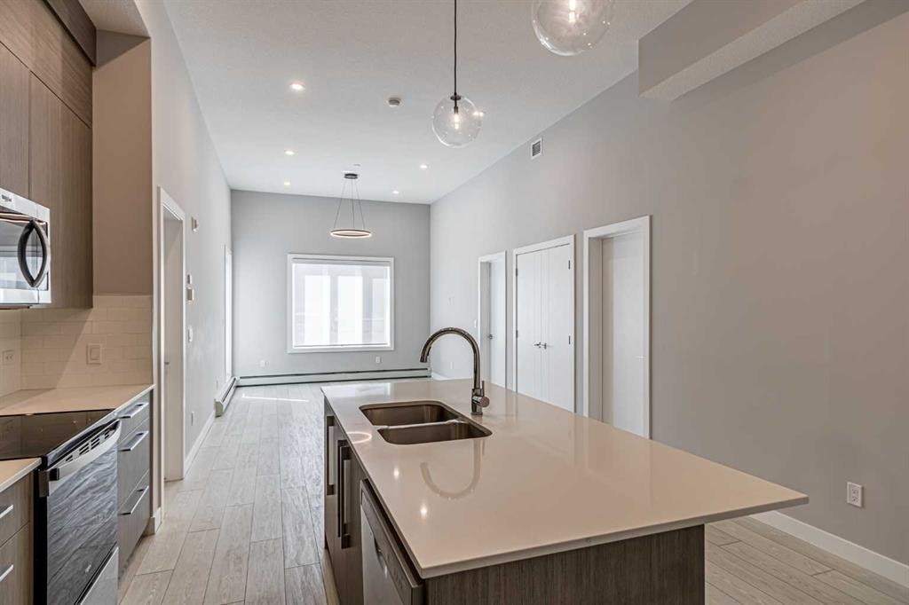 3122-60 Skyview Ranch Road Ne, Calgary, AB - Indoor Photo Showing Kitchen With Double Sink With Upgraded Kitchen