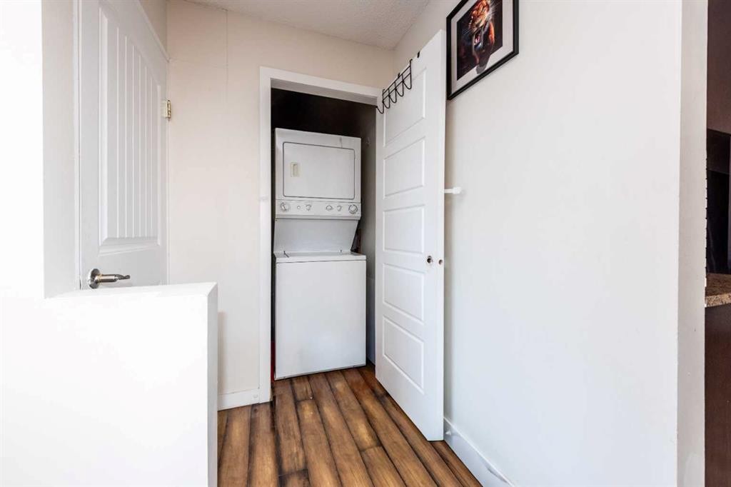 70 Martindale Boulevard Ne, Calgary, AB - Indoor Photo Showing Laundry Room
