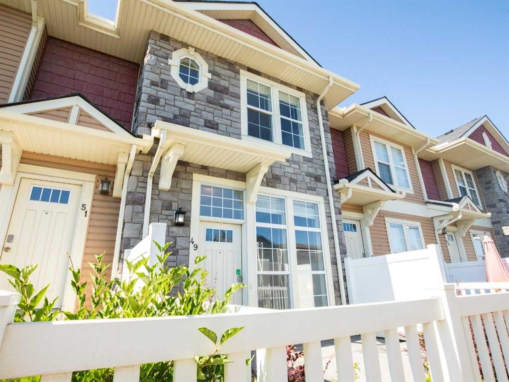 49 Auburn Bay Common Se, Calgary, AB - Outdoor With Facade