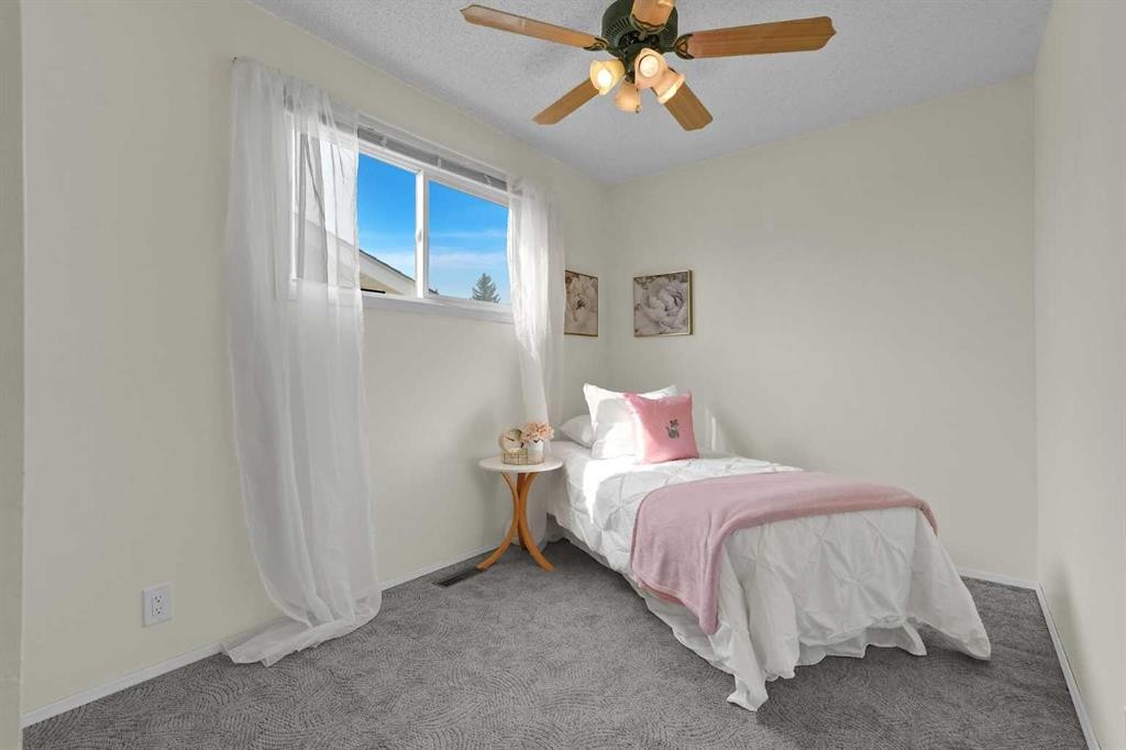 27 Bedridge Way Ne, Calgary, AB - Indoor Photo Showing Bedroom