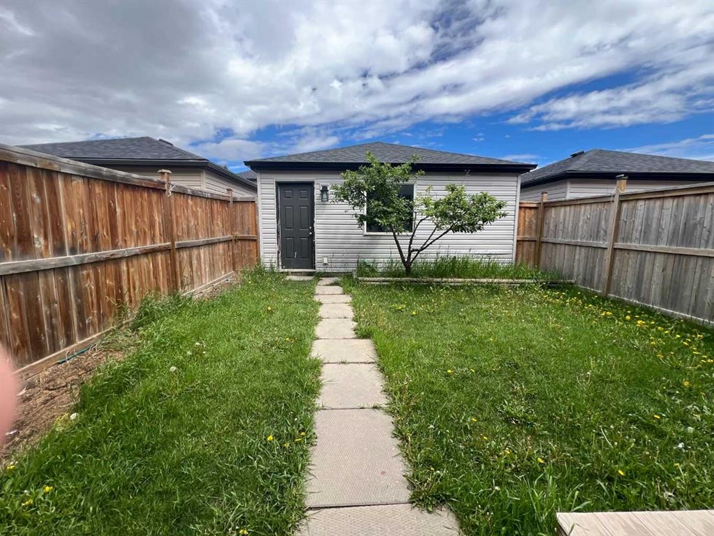 222 Skyview Ranch Boulevard Ne, Calgary, AB - Outdoor