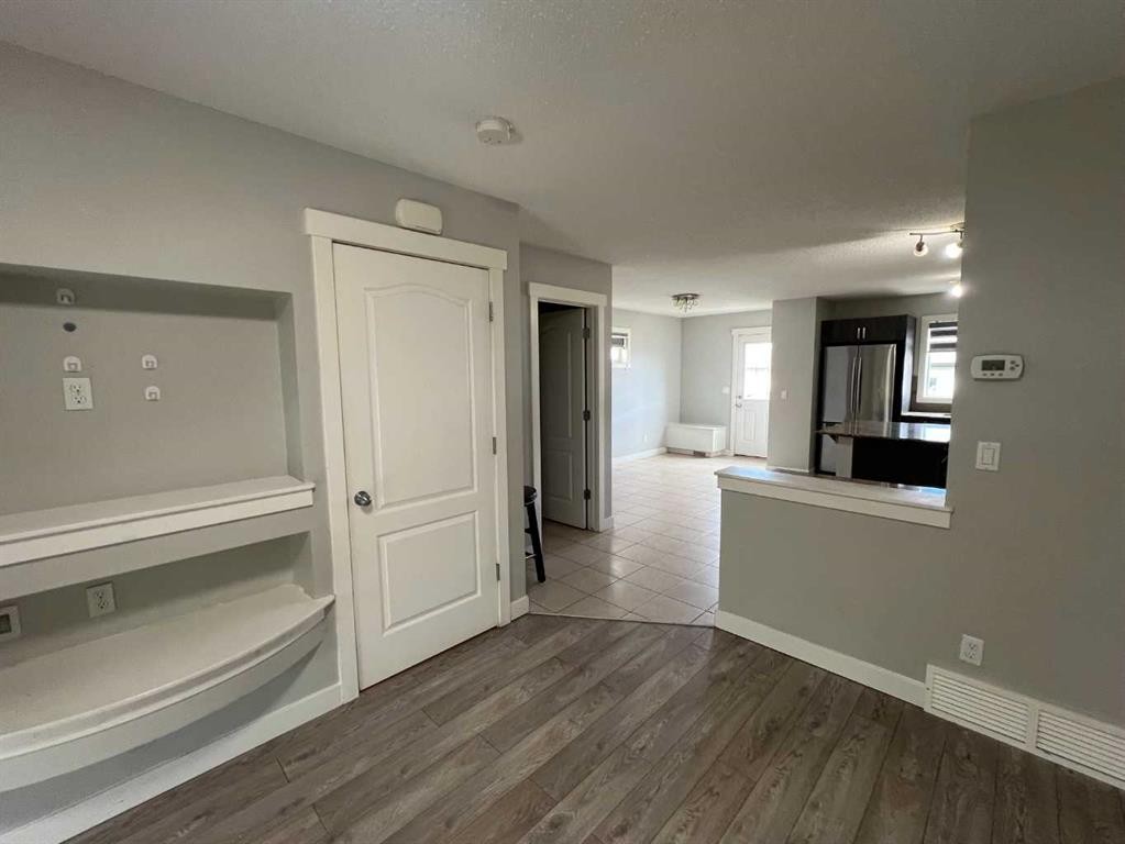 222 Skyview Ranch Boulevard Ne, Calgary, AB - Indoor Photo Showing Other Room