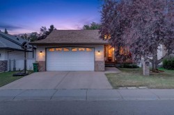 28 Cambridge Glen Drive Strathmore, AB T1P 1N3