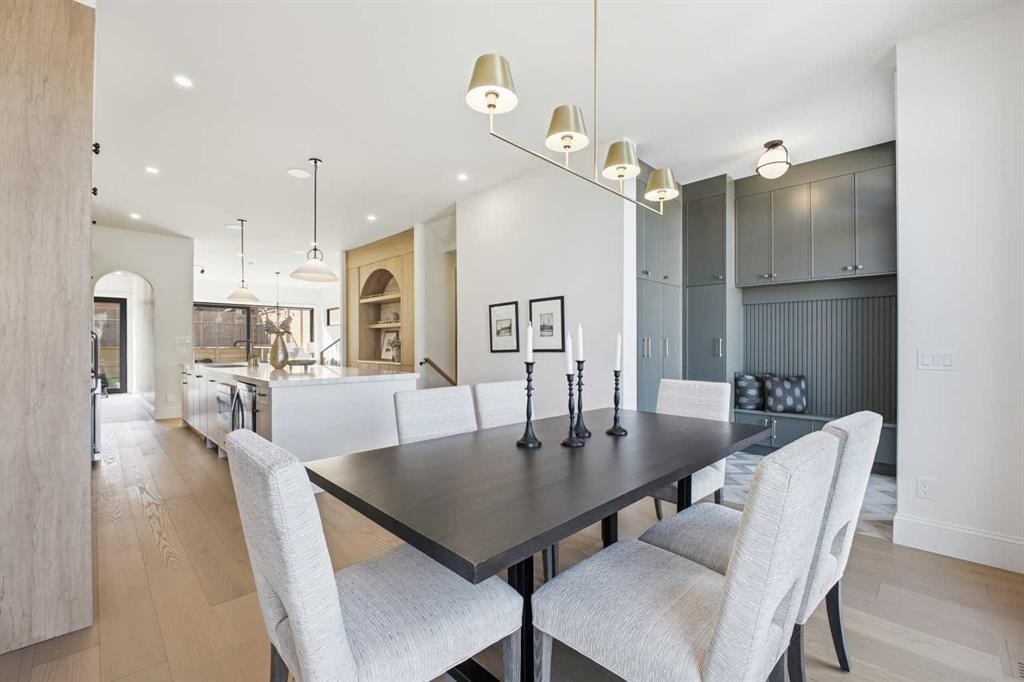 2025 27 Avenue Sw, Calgary, AB - Indoor Photo Showing Dining Room