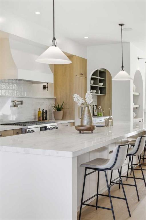 2025 27 Avenue Sw, Calgary, AB - Indoor Photo Showing Kitchen With Upgraded Kitchen