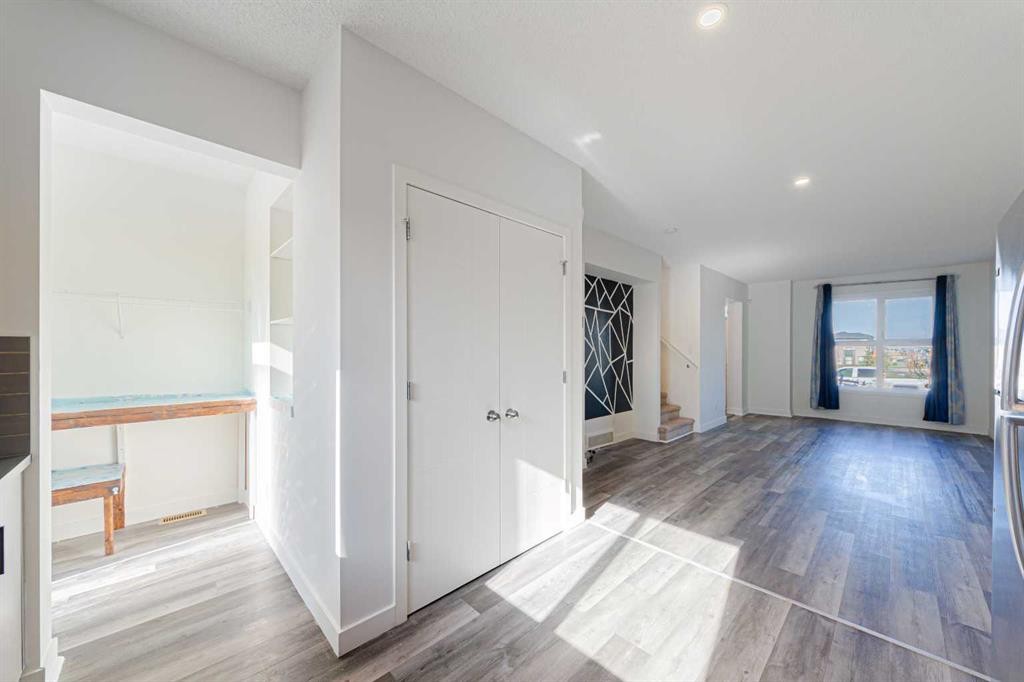 83 Savanna Park Ne, Calgary, AB - Indoor Photo Showing Other Room