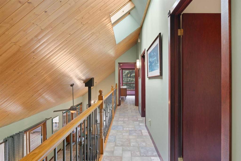 5 Eagle Drive, Waiparous, AB - Indoor Photo Showing Other Room