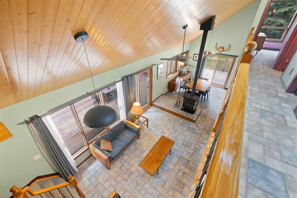 5 Eagle Drive, Waiparous, AB - Indoor Photo Showing Other Room
