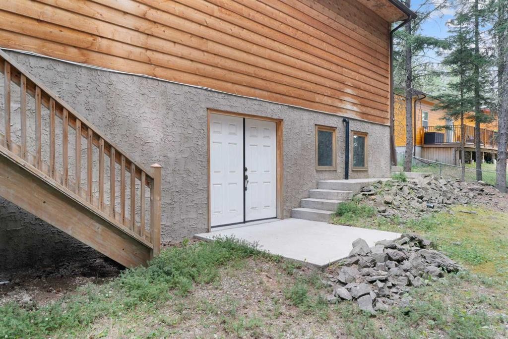 5 Eagle Drive, Waiparous, AB - Outdoor