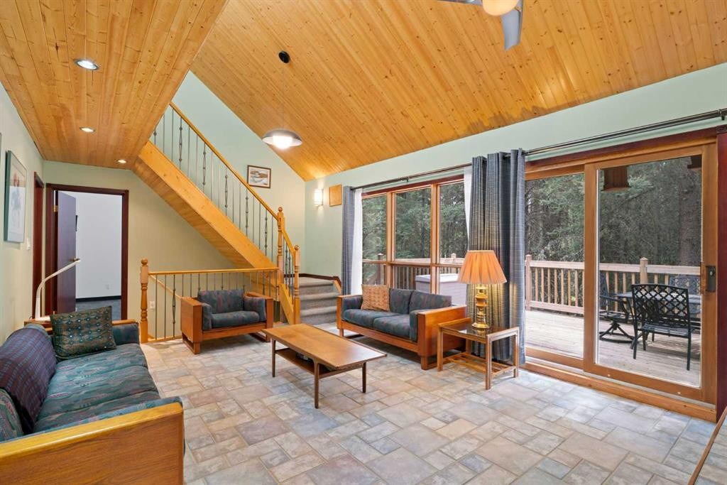 5 Eagle Drive, Waiparous, AB - Indoor