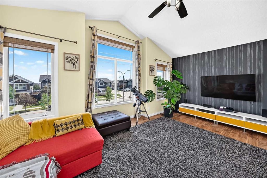 157 Sage Valley Road Nw, Calgary, AB - Indoor Photo Showing Living Room