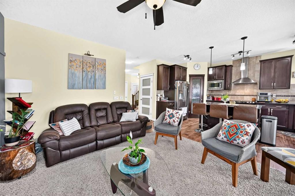 157 Sage Valley Road Nw, Calgary, AB - Indoor Photo Showing Living Room