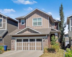 604 Midtown Place SWAirdrie, AB T4B 4E3