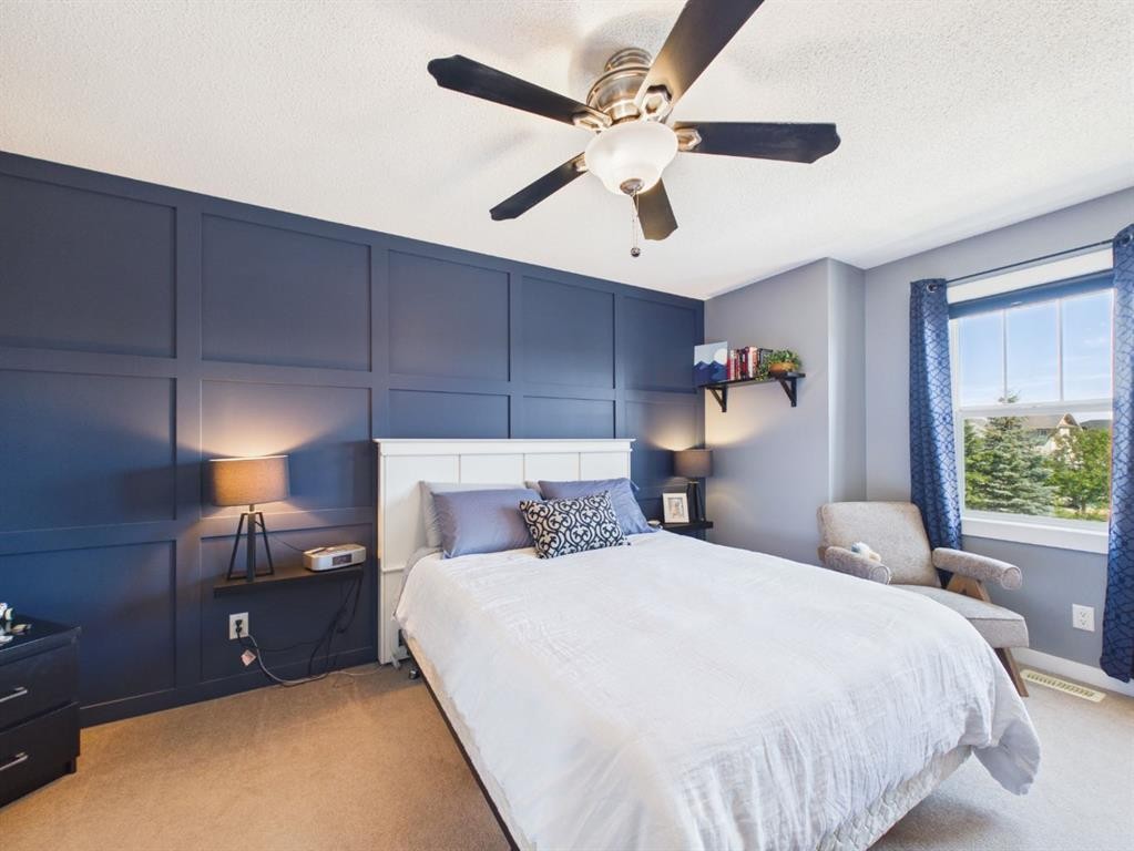 2049 New Brighton Gardens Se, Calgary, AB - Indoor Photo Showing Bedroom