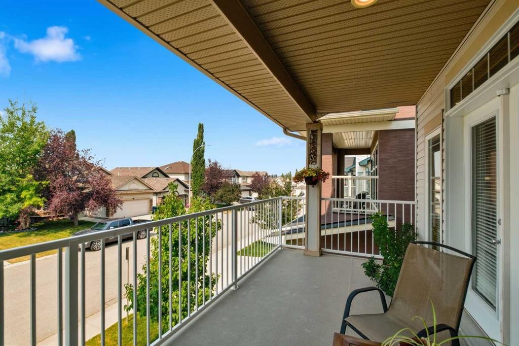 54 Rockyledge Rise Nw, Calgary, AB - Outdoor With Deck Patio Veranda With Exterior