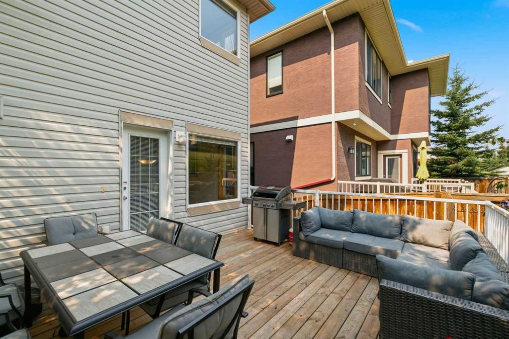 54 Rockyledge Rise Nw, Calgary, AB - Outdoor With Deck Patio Veranda With Exterior