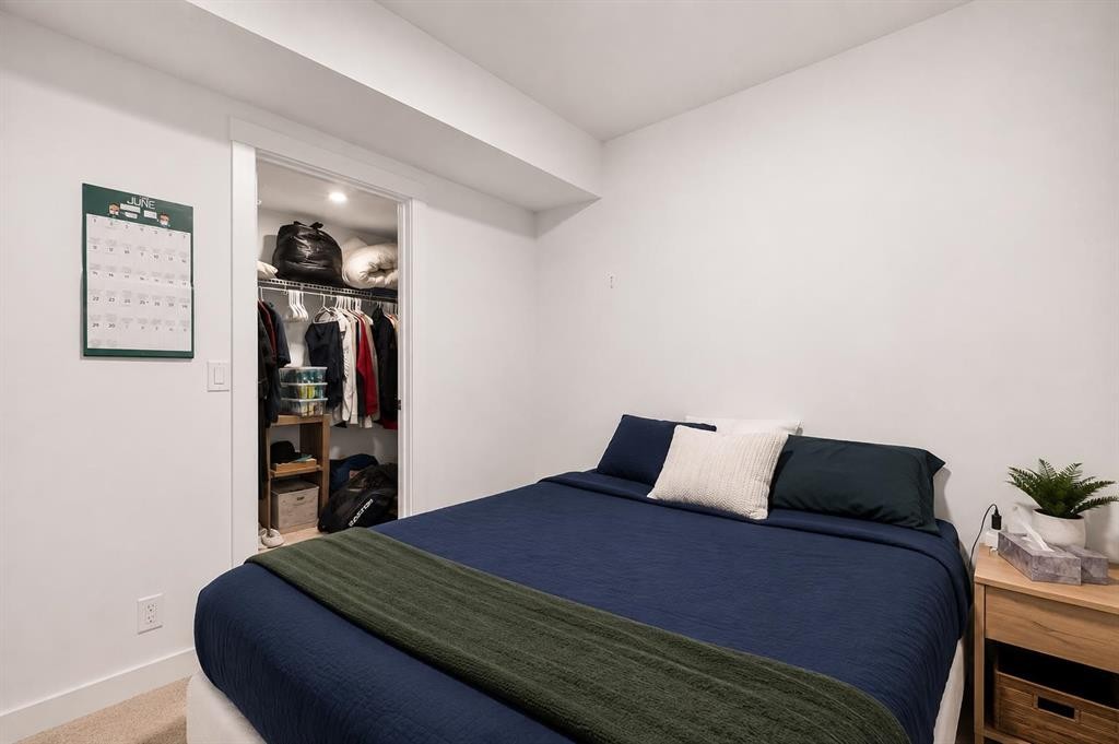 125 Herron Mews Ne, Calgary, AB - Indoor Photo Showing Bedroom