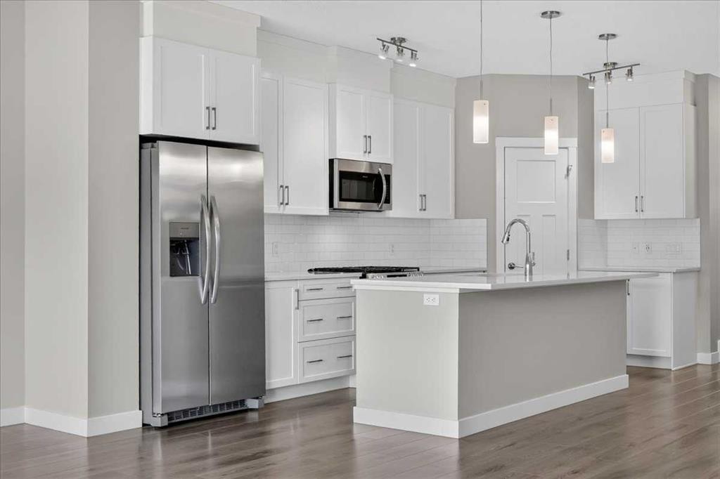 97 Seton Manor Se, Calgary, AB - Indoor Photo Showing Kitchen With Upgraded Kitchen