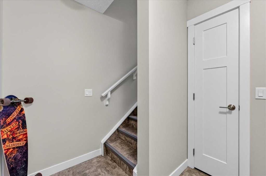 97 Seton Manor Se, Calgary, AB - Indoor Photo Showing Other Room