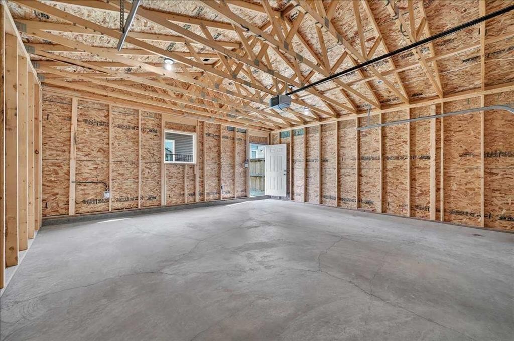 97 Seton Manor Se, Calgary, AB - Indoor Photo Showing Other Room