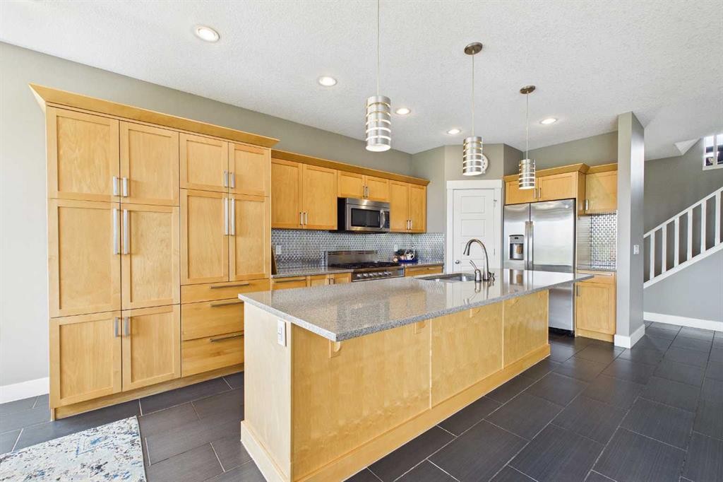 169 Brightonwoods Gardens Se, Calgary, AB - Indoor Photo Showing Kitchen With Upgraded Kitchen