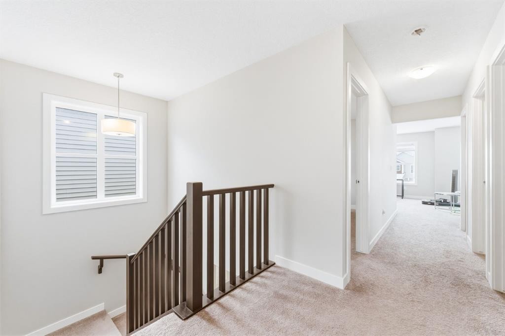 14 Belvedere Point Se, Calgary, AB - Indoor Photo Showing Other Room