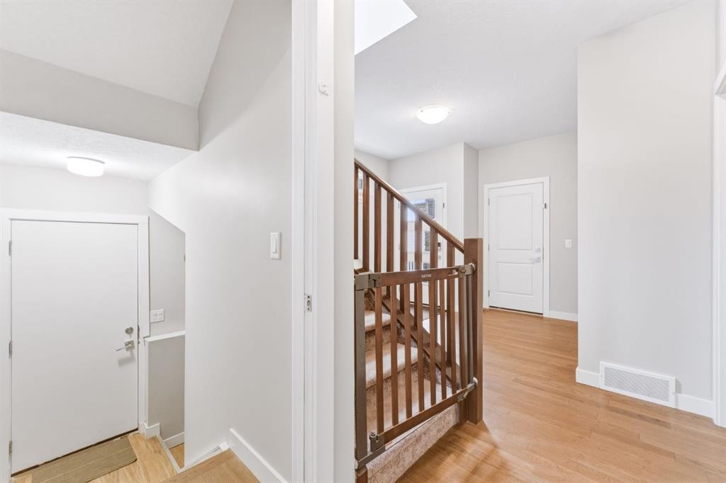 14 Belvedere Point Se, Calgary, AB - Indoor Photo Showing Other Room