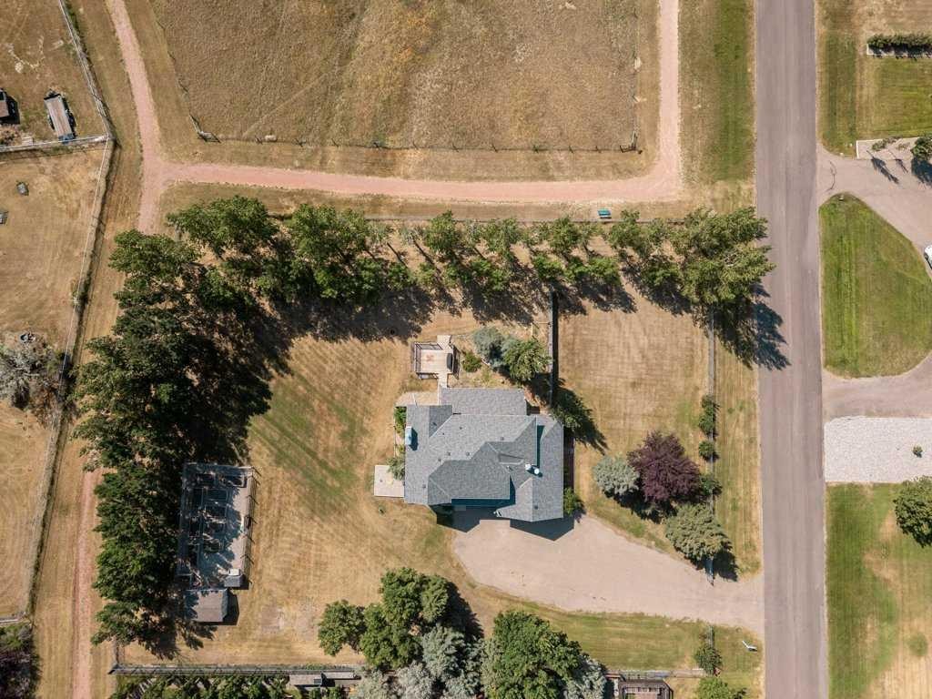 338 Deer Run Place West, Rural Lethbridge County, AB - Outdoor With View