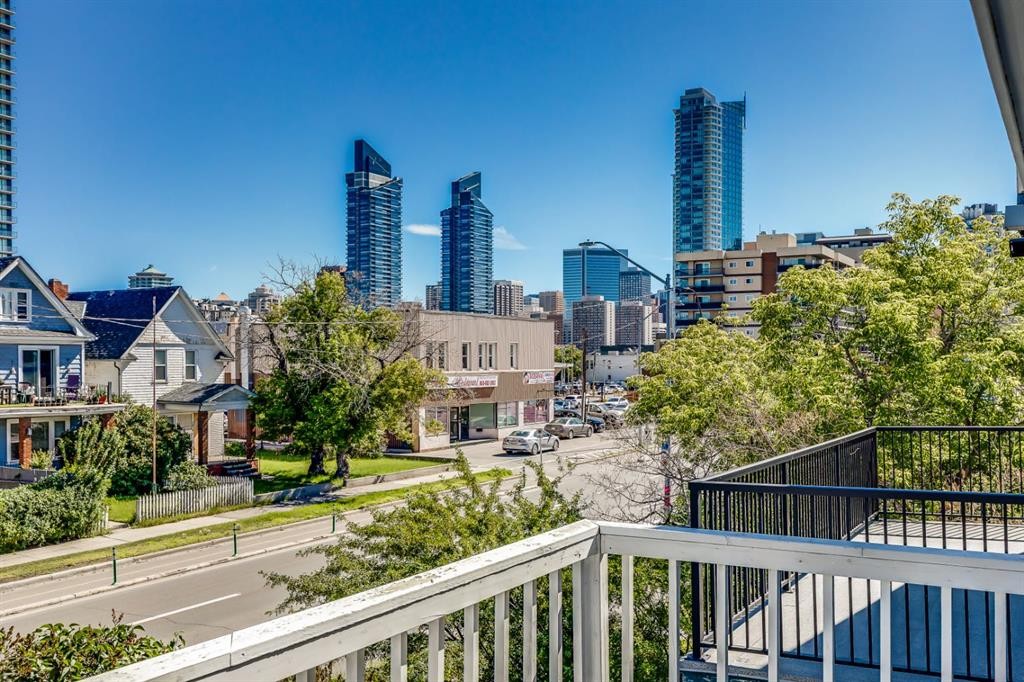 1517 12 Avenue Sw, Calgary, AB - Outdoor
