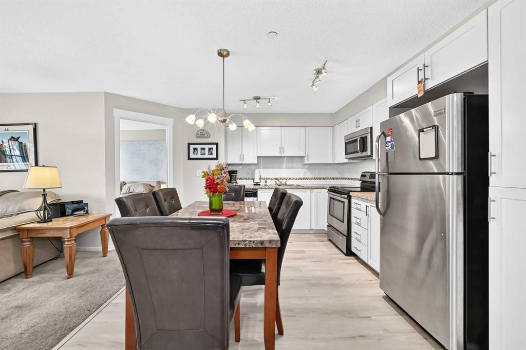 5210-279 Copperpond Common Se, Calgary, AB - Indoor