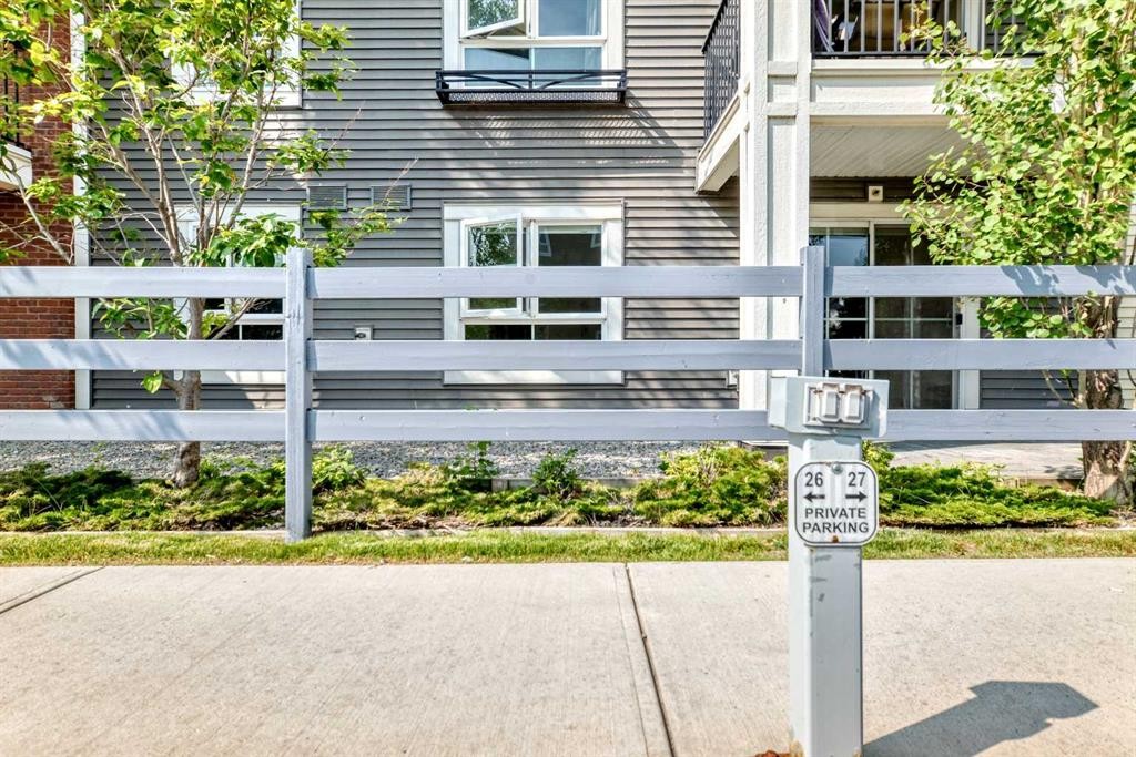 5210-279 Copperpond Common Se, Calgary, AB - Outdoor