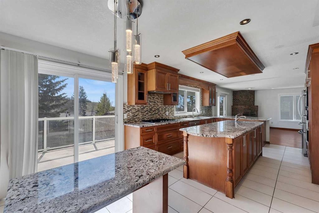 4 Edgehill Crescent Nw, Calgary, AB
