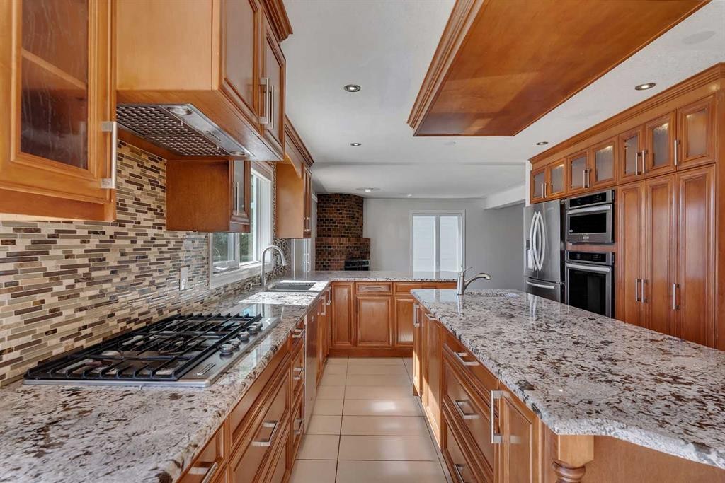 4 Edgehill Crescent Nw, Calgary, AB