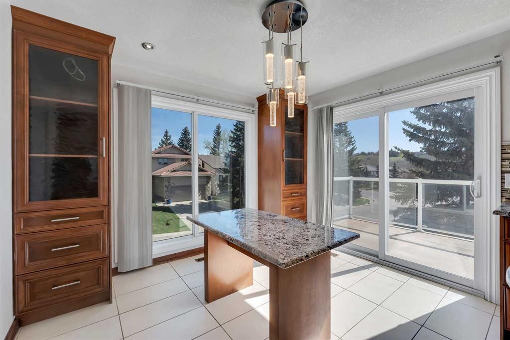 4 Edgehill Crescent Nw, Calgary, AB