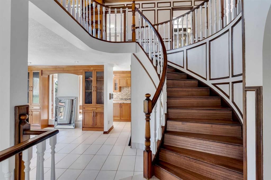 4 Edgehill Crescent Nw, Calgary, AB